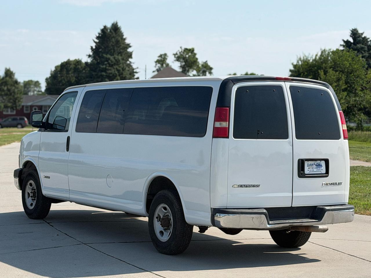 Chevrolet Express 3500 Extended 2003
