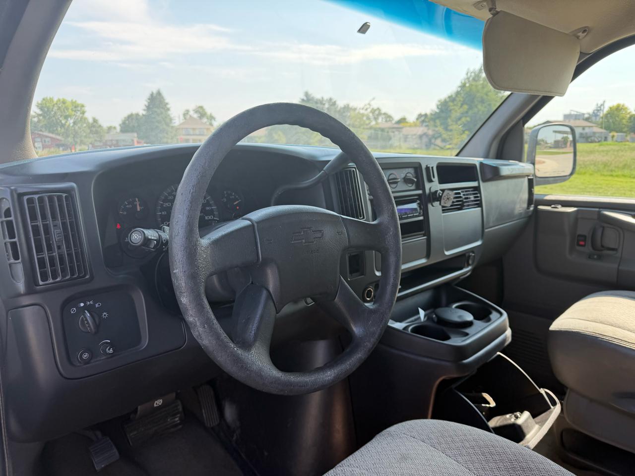 Chevrolet Express 3500 Extended 2003