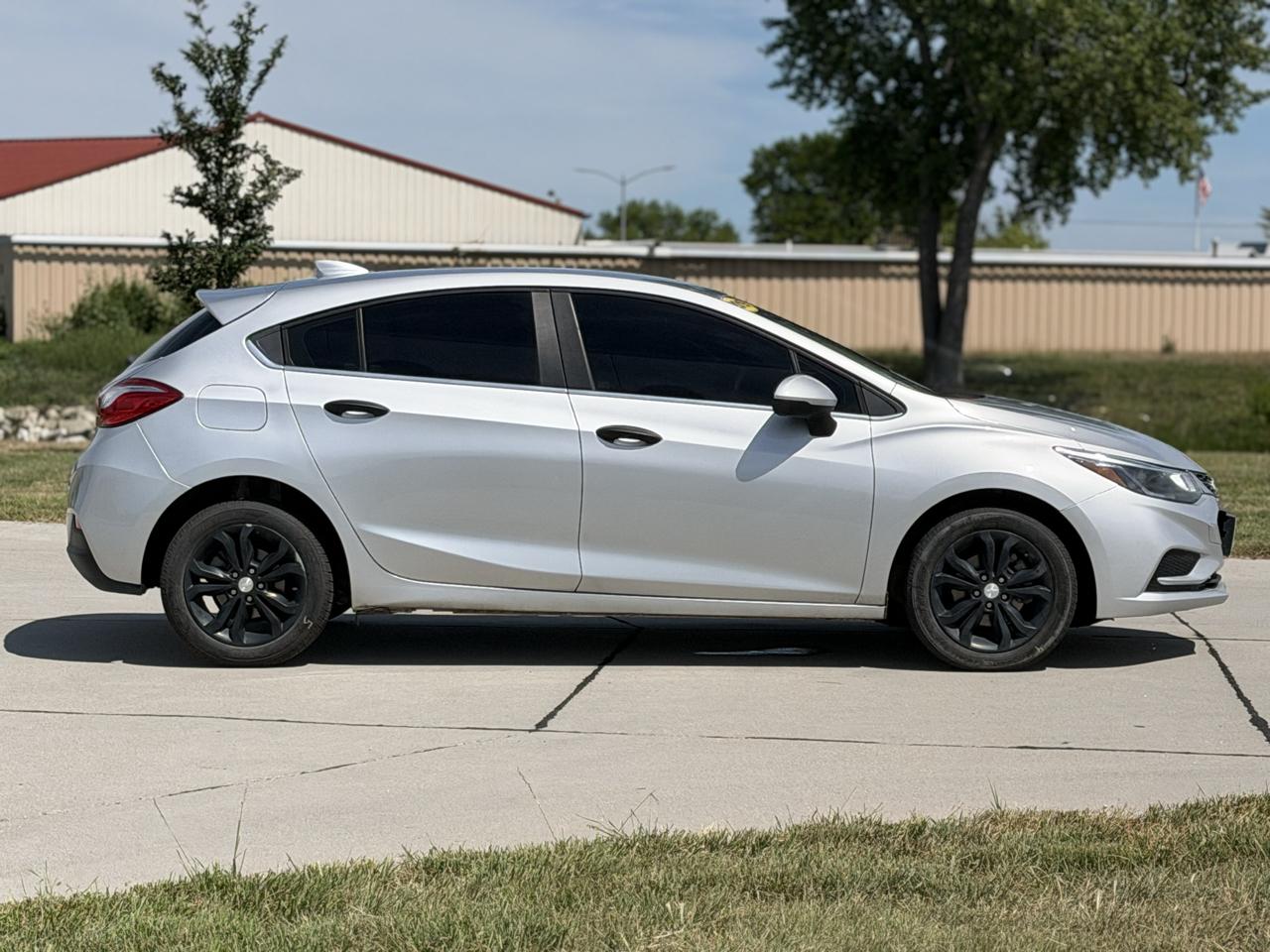 Chevrolet Cruze LT Hatchback 2019