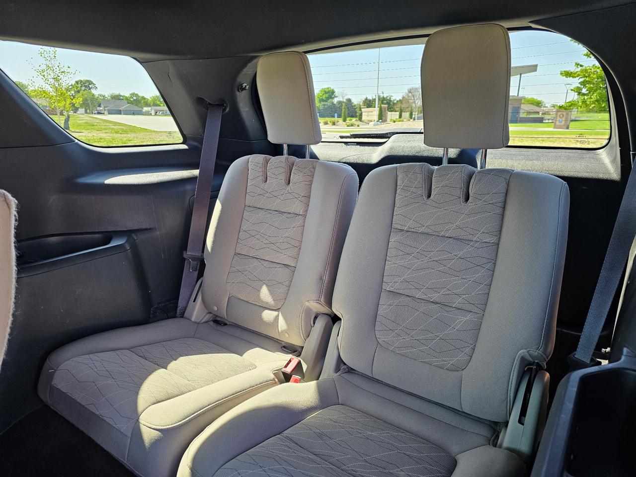 Ford Explorer Base 4WD 2015