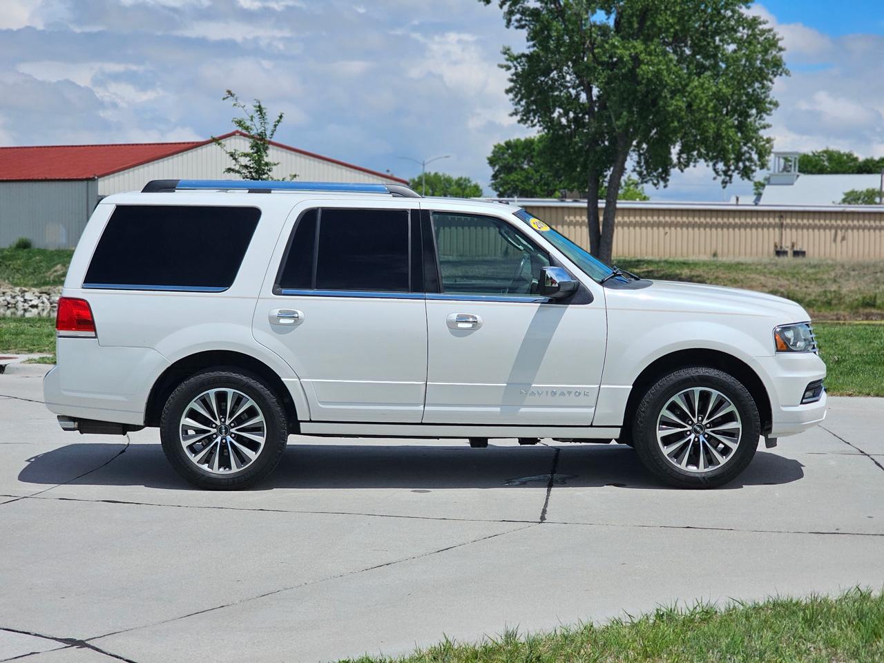 Lincoln Navigator Select 2WD 2016
