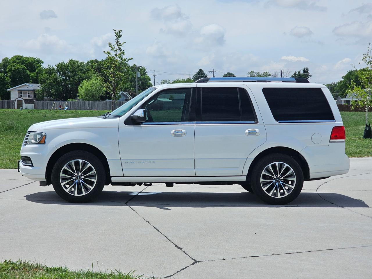 Lincoln Navigator Select 2WD 2016