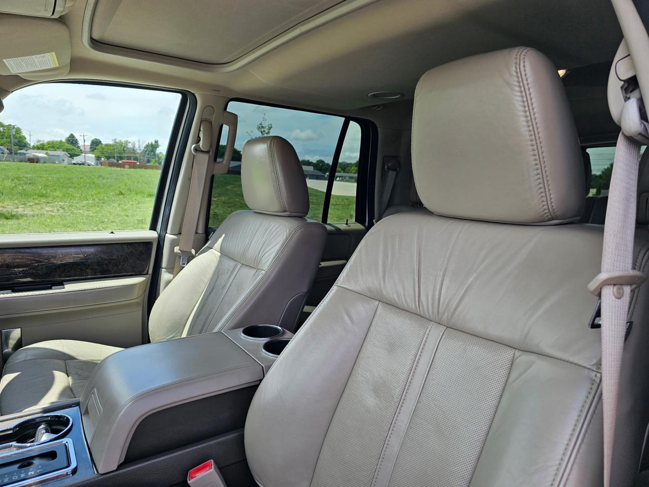 Lincoln Navigator Select 2WD 2016