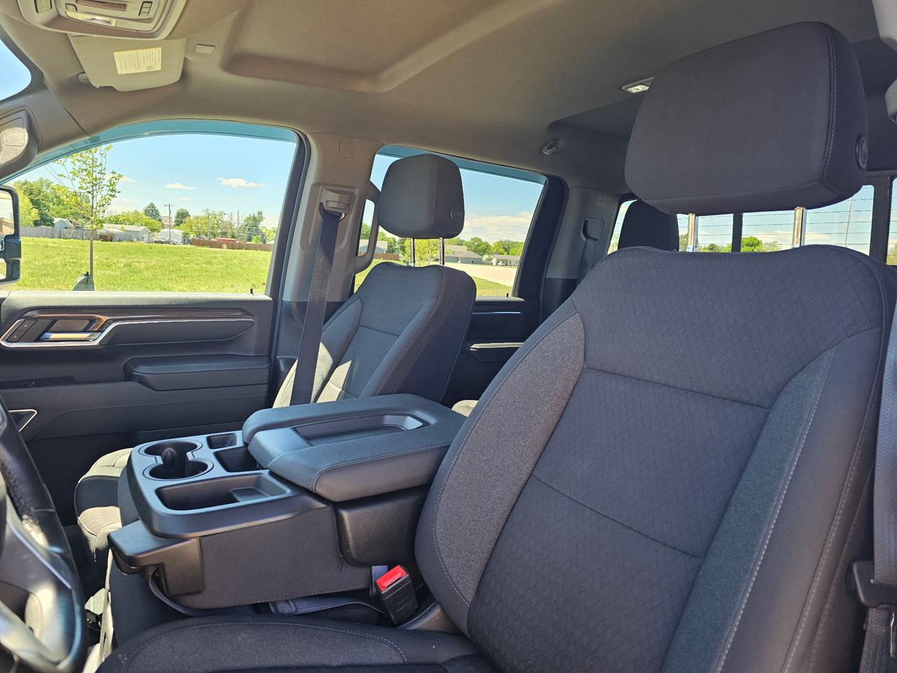 Chevrolet Silverado 2500HD LT Crew Cab Short Box 4WD 2024