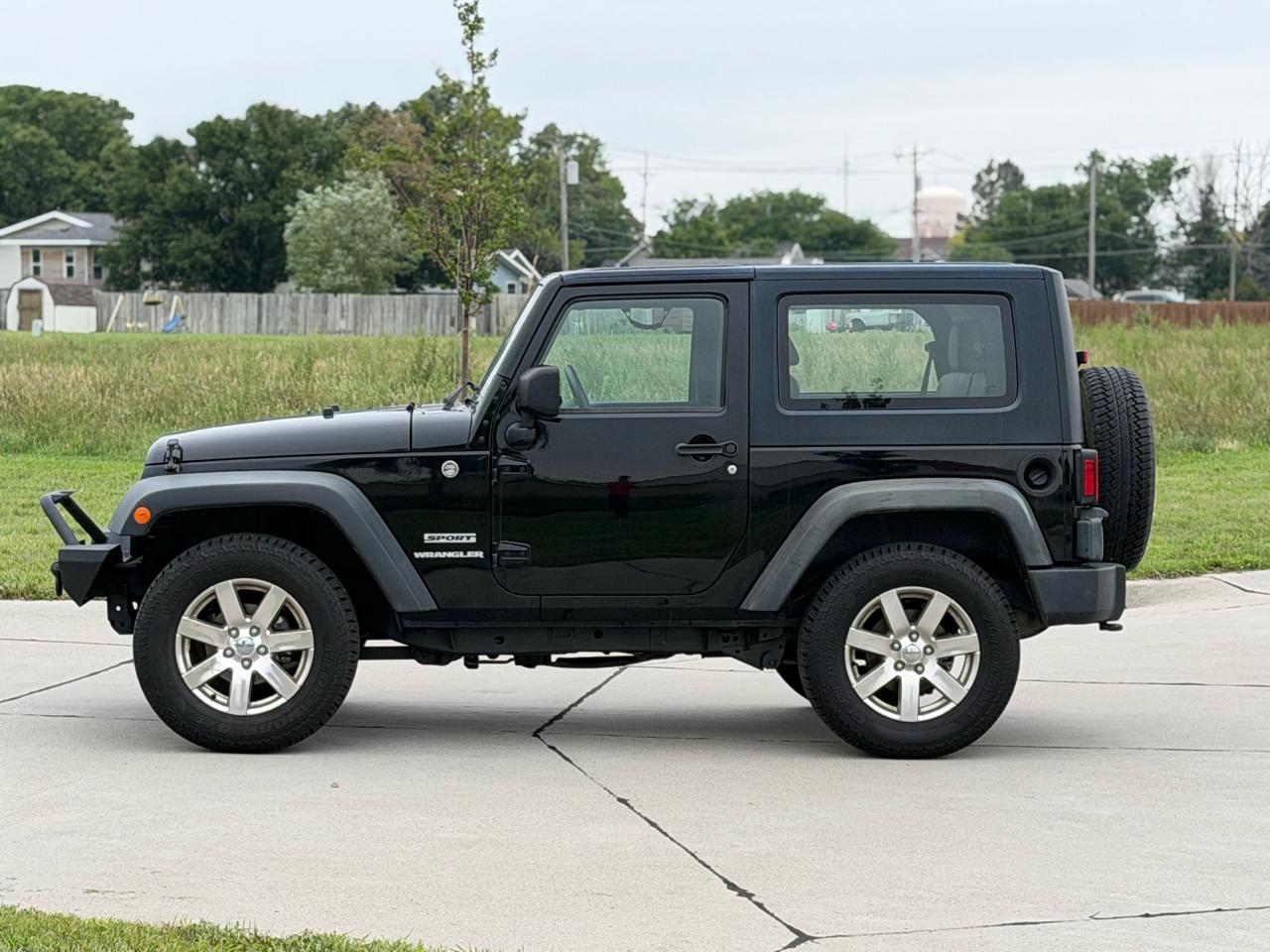 Jeep Wrangler Sport 4WD 2012