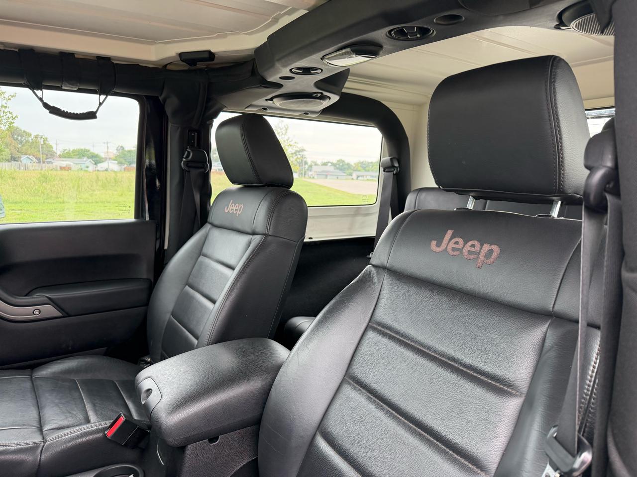 Jeep Wrangler Sport 4WD 2012