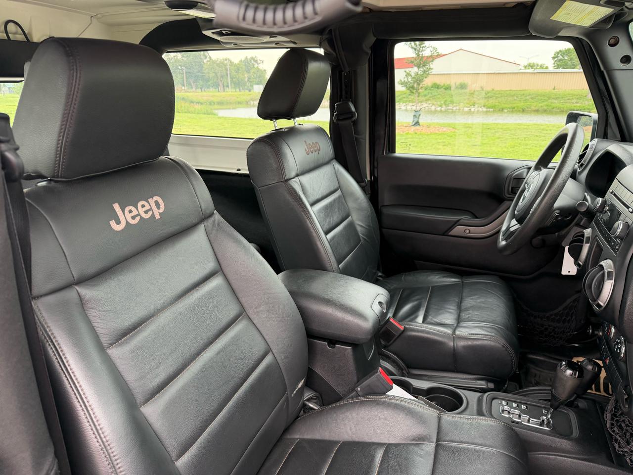 Jeep Wrangler Sport 4WD 2012