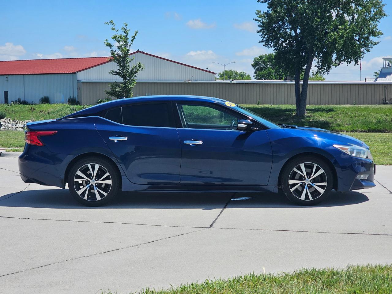 Nissan Maxima Platinum 3.5L 2017
