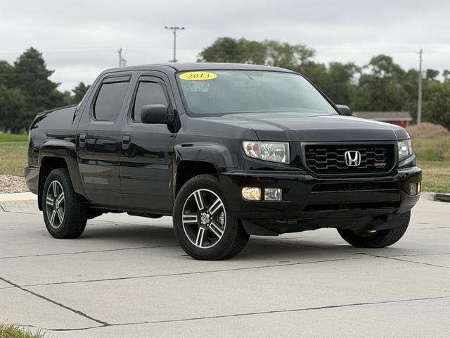 Black 2013 Honda Ridgeline Pickup Truck Four-Wheel Drive