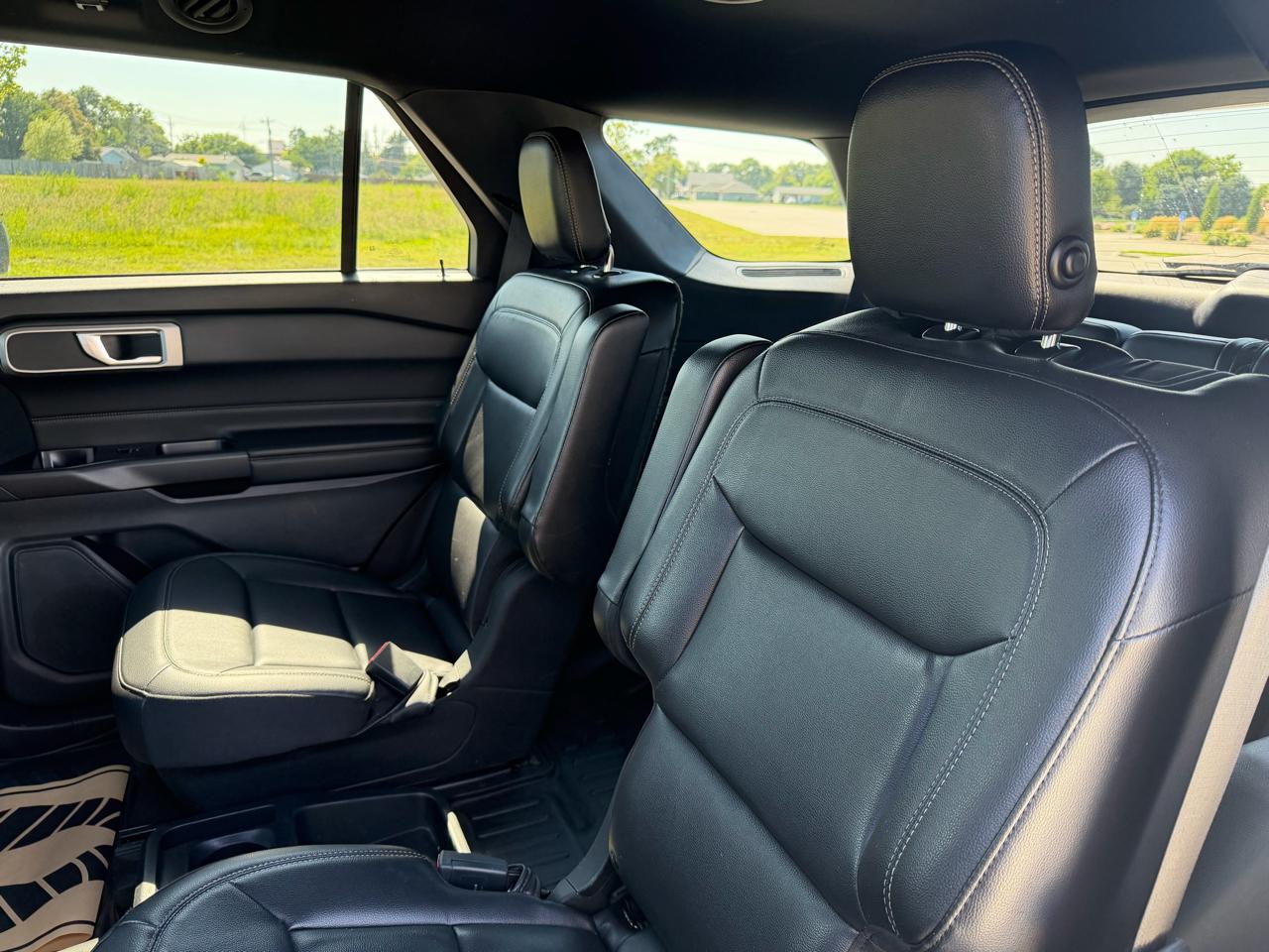 Ford Explorer XLT AWD 2020