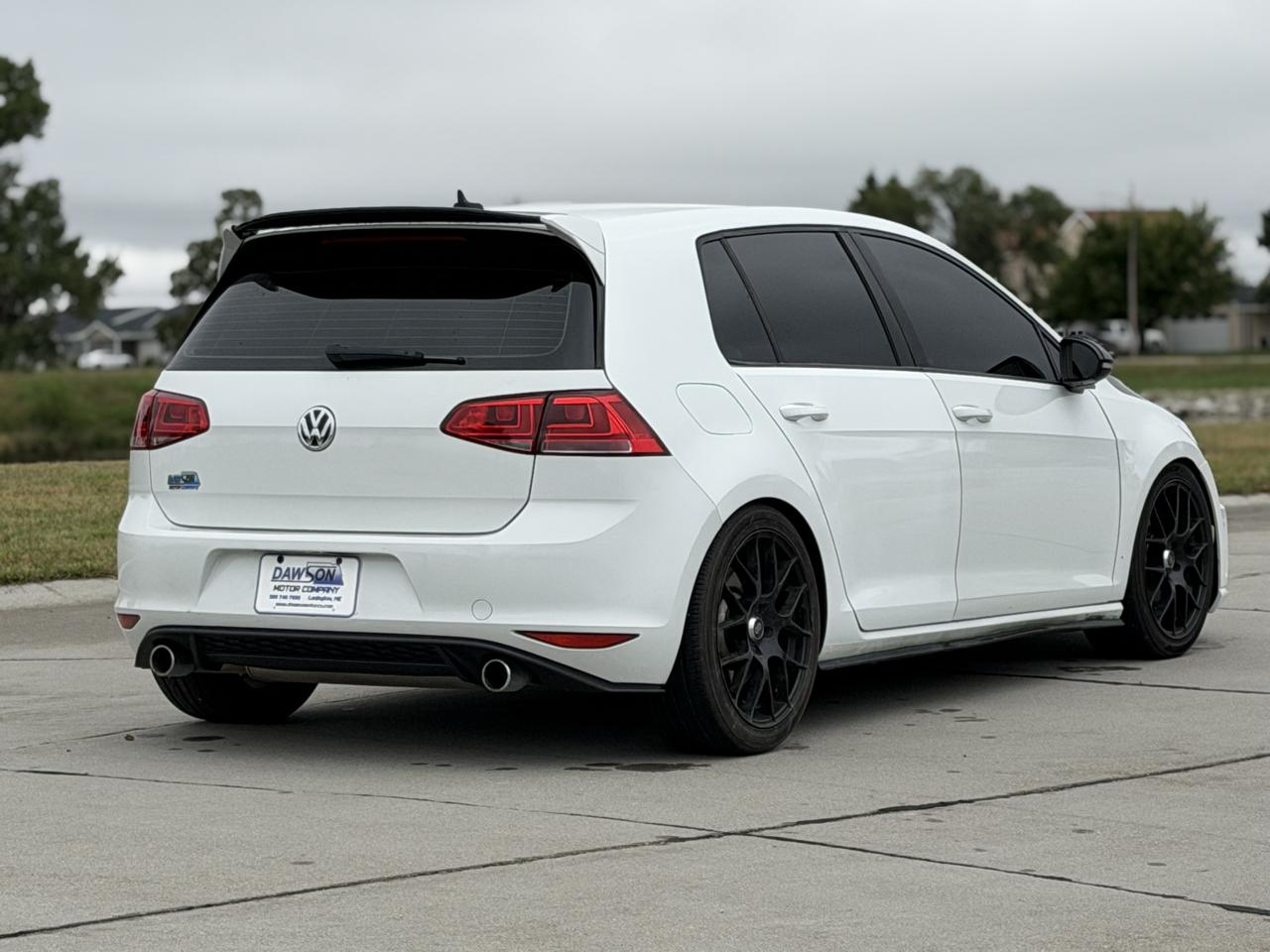 Volkswagen Golf GTI SE 6M 4-Door 2017