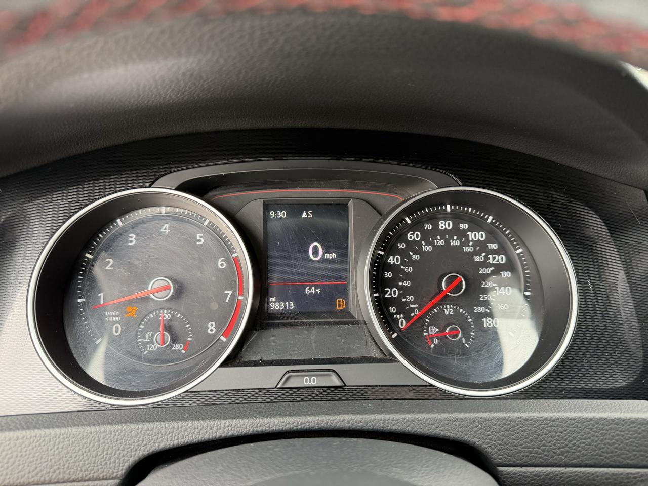 Volkswagen Golf GTI SE 6M 4-Door 2017
