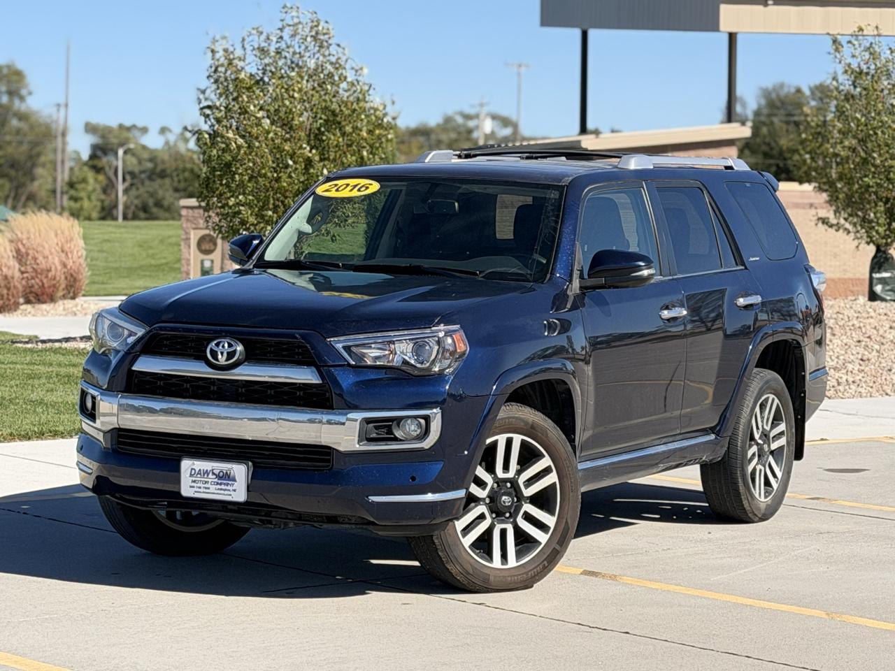 Toyota 4Runner SR5 4WD 2016