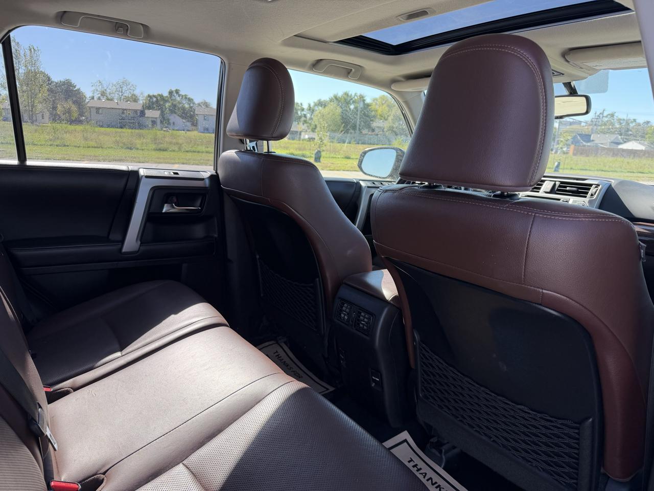 Toyota 4Runner SR5 4WD 2016