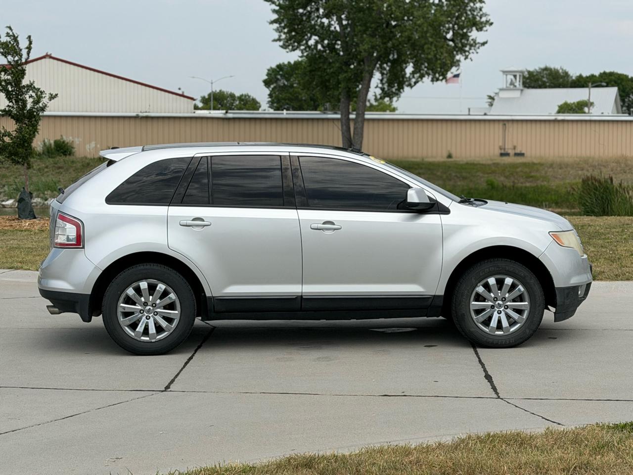 Ford Edge SEL FWD 2010