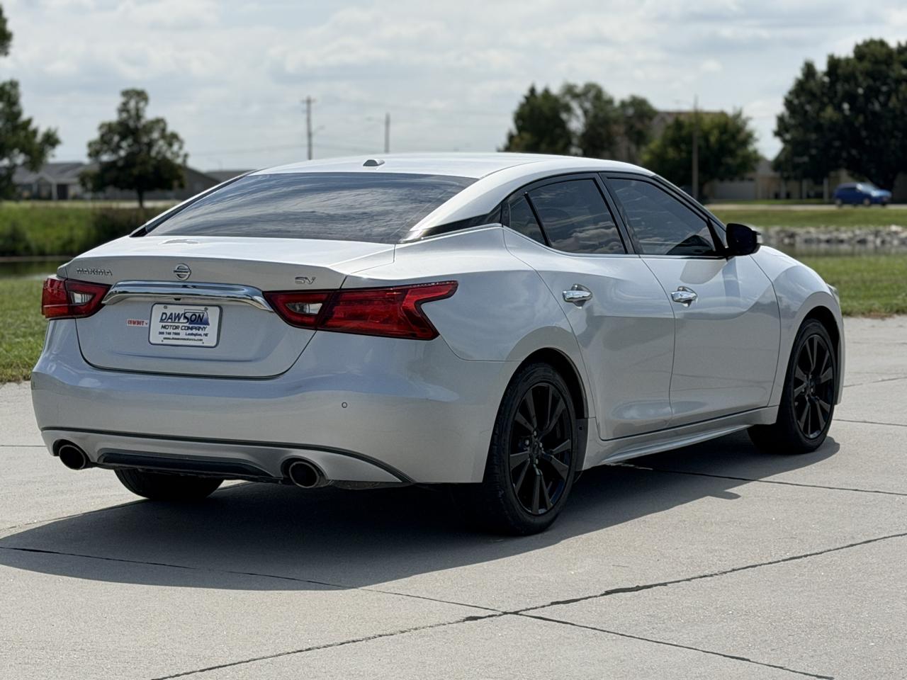 Nissan Maxima SV 3.5L 2017