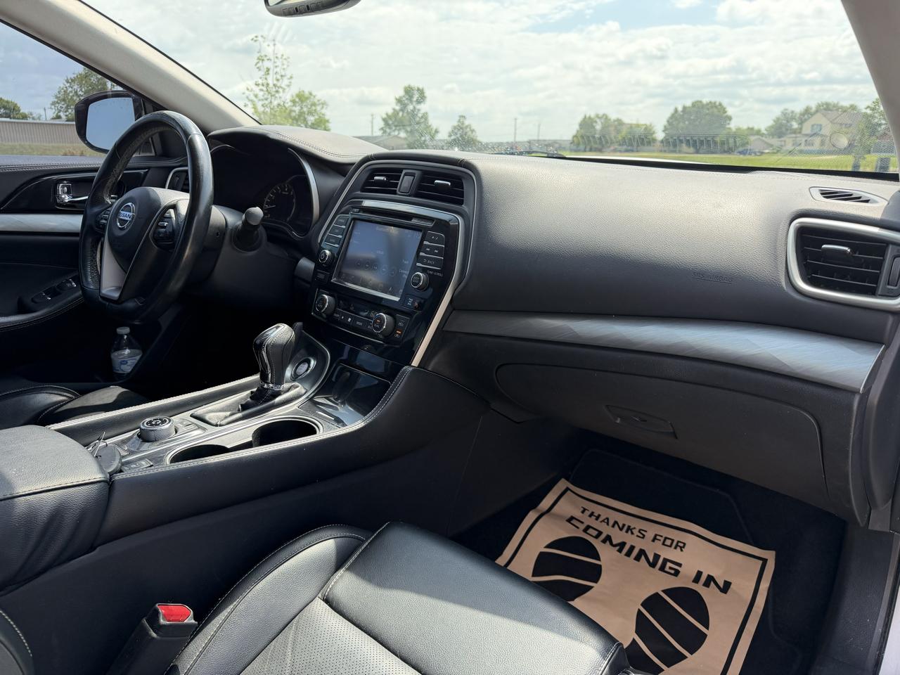Nissan Maxima SV 3.5L 2017