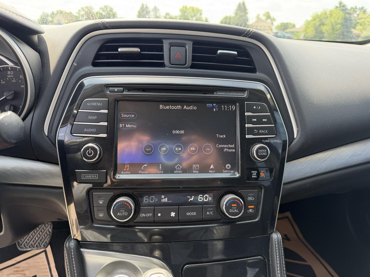 Nissan Maxima SV 3.5L 2017