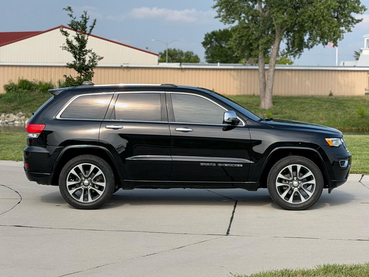 Jeep Grand Cherokee Overland 4WD 2017
