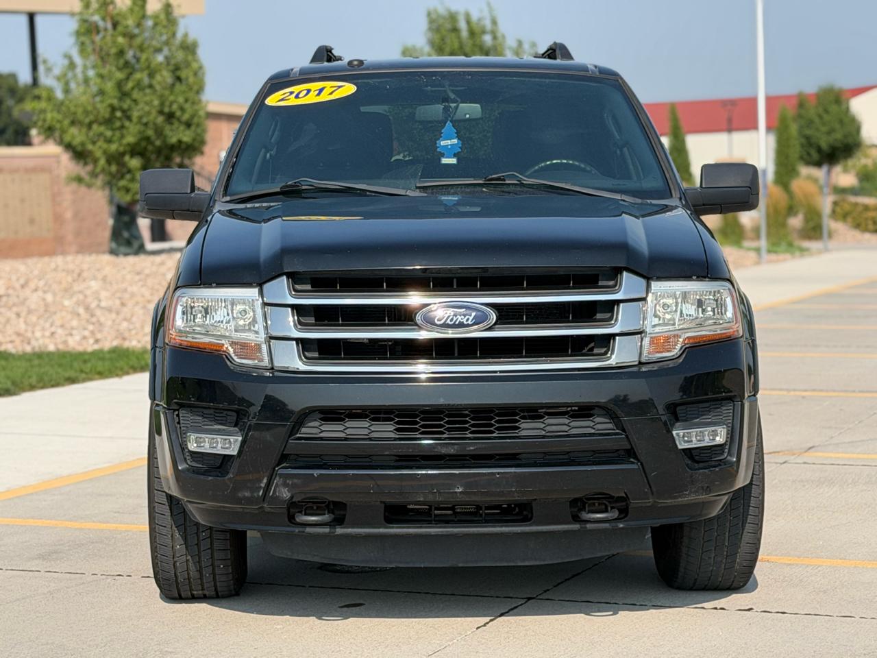 Ford Expedition XLT 4WD 2017