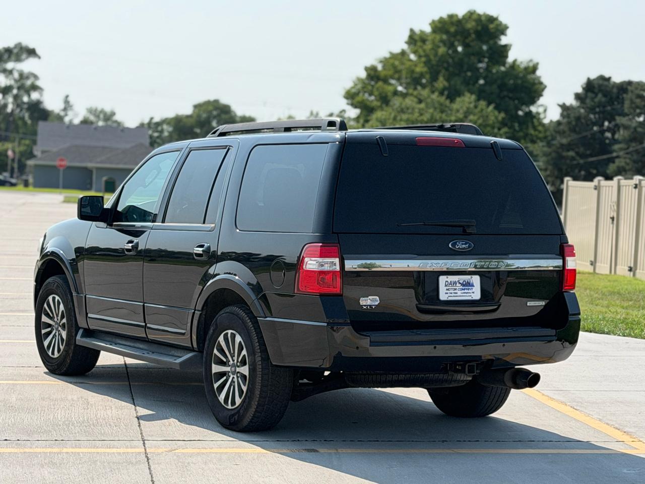 Ford Expedition XLT 4WD 2017