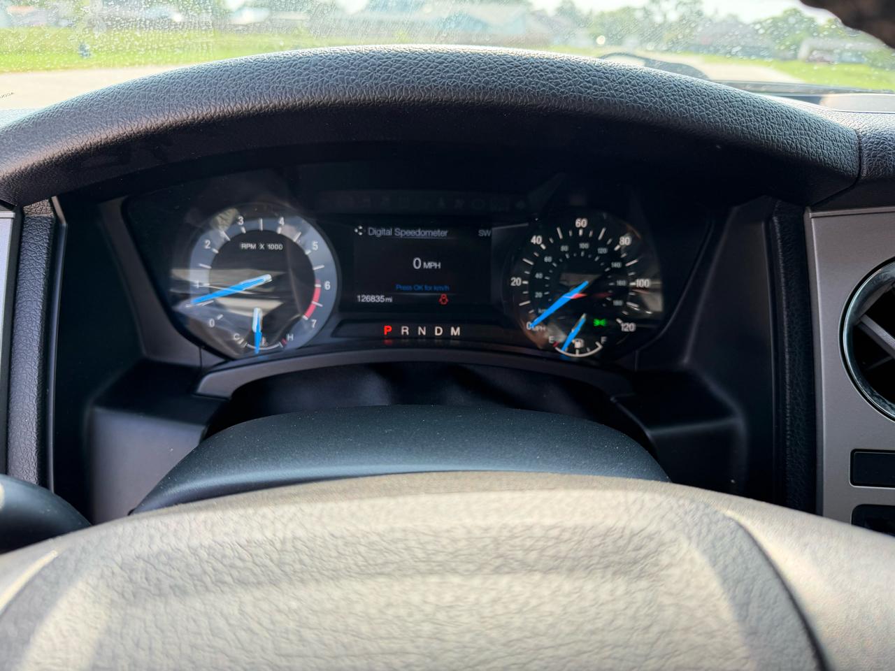 Ford Expedition XLT 4WD 2017