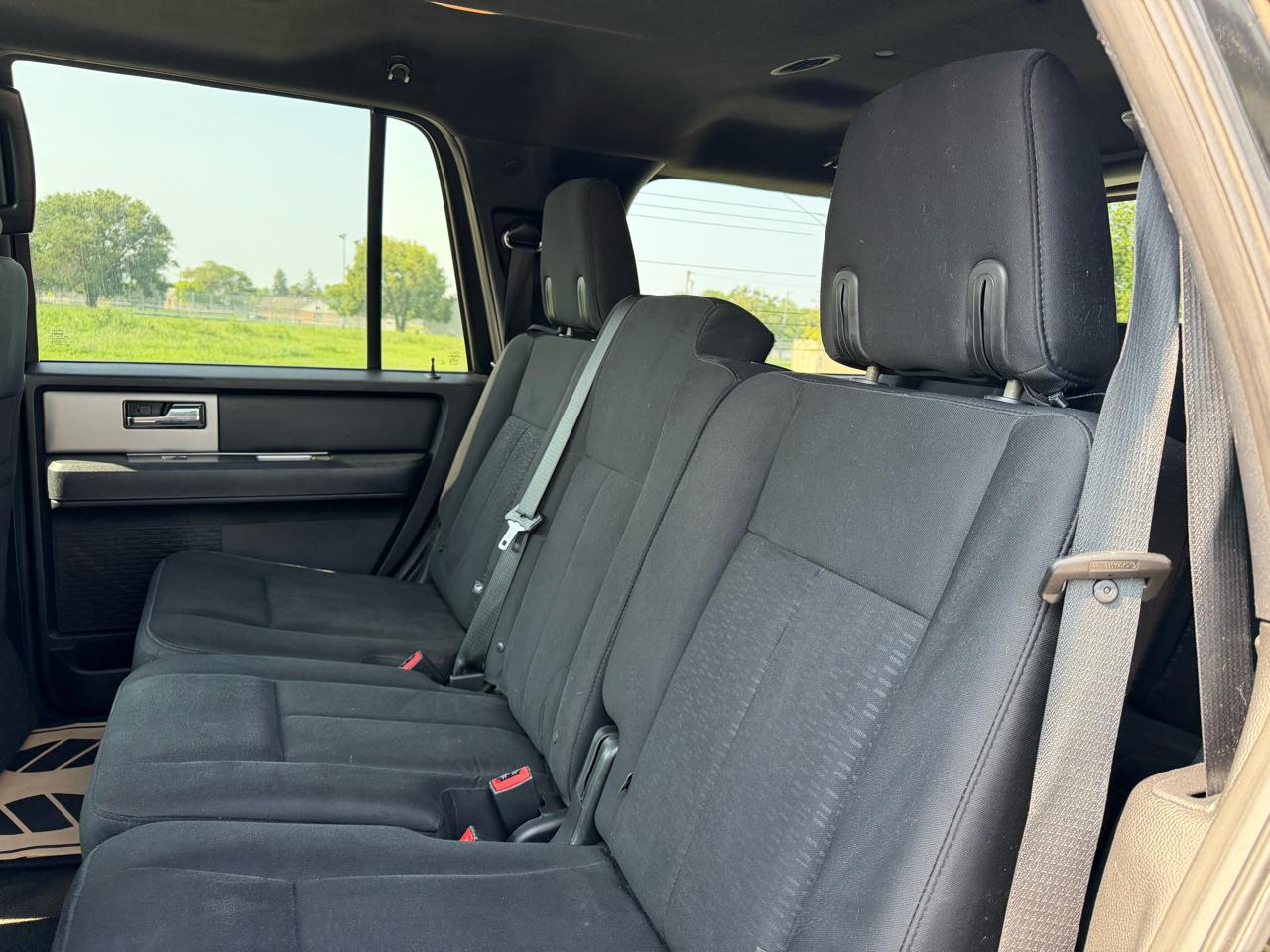 Ford Expedition XLT 4WD 2017