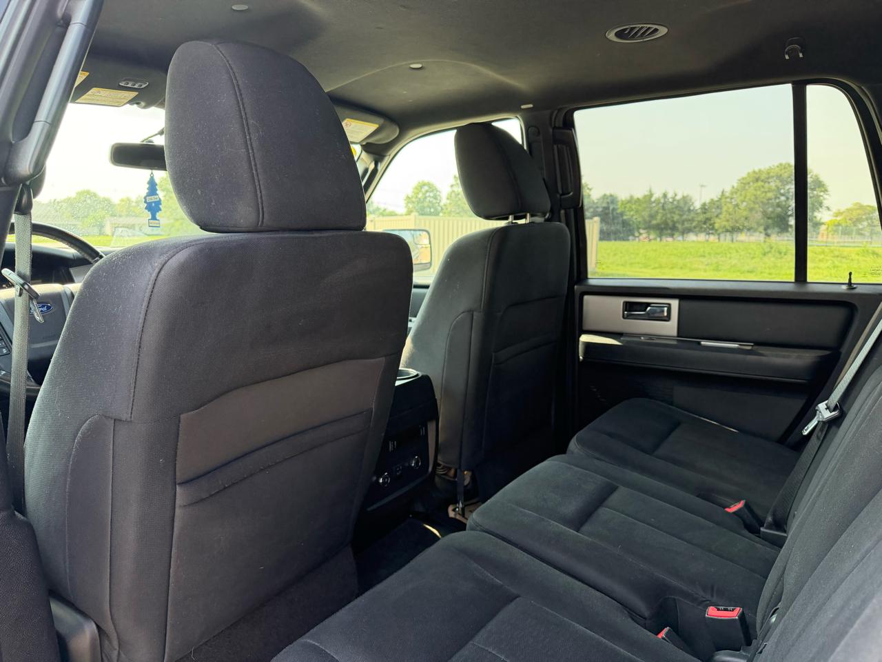 Ford Expedition XLT 4WD 2017