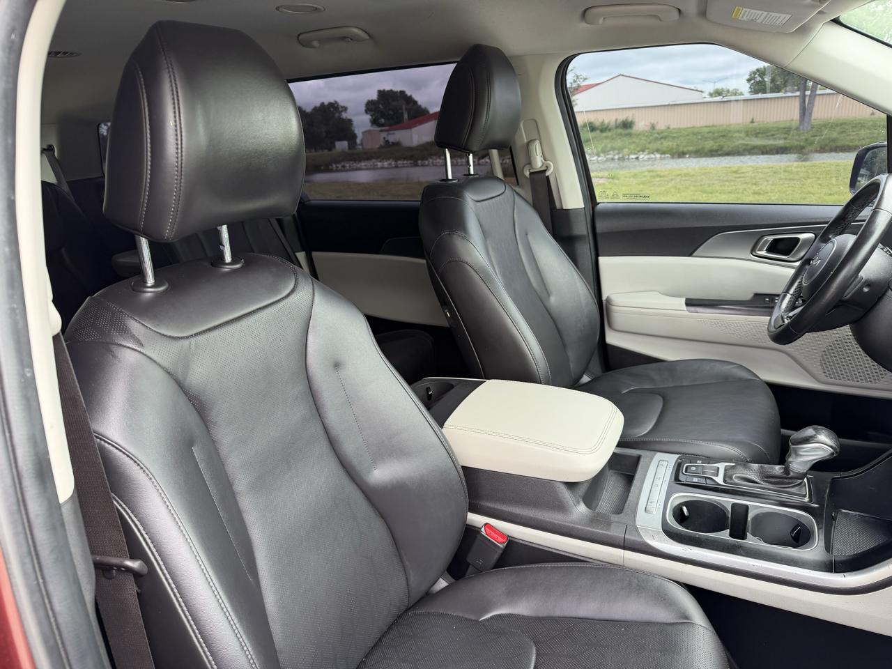Kia Carnival LXS 2022