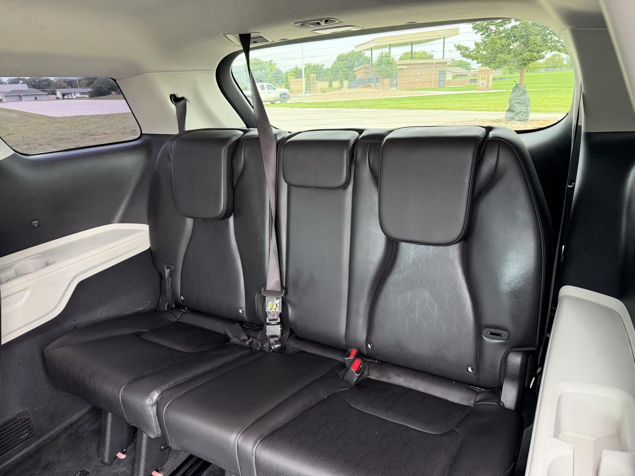 Kia Carnival LXS 2022