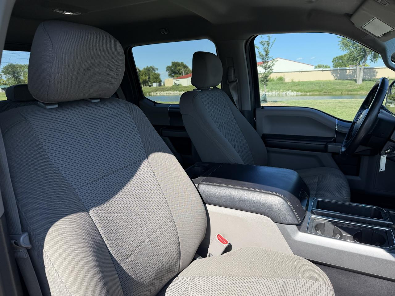 Ford F-150 Lariat SuperCrew 6.5-ft. Bed 4WD 2017