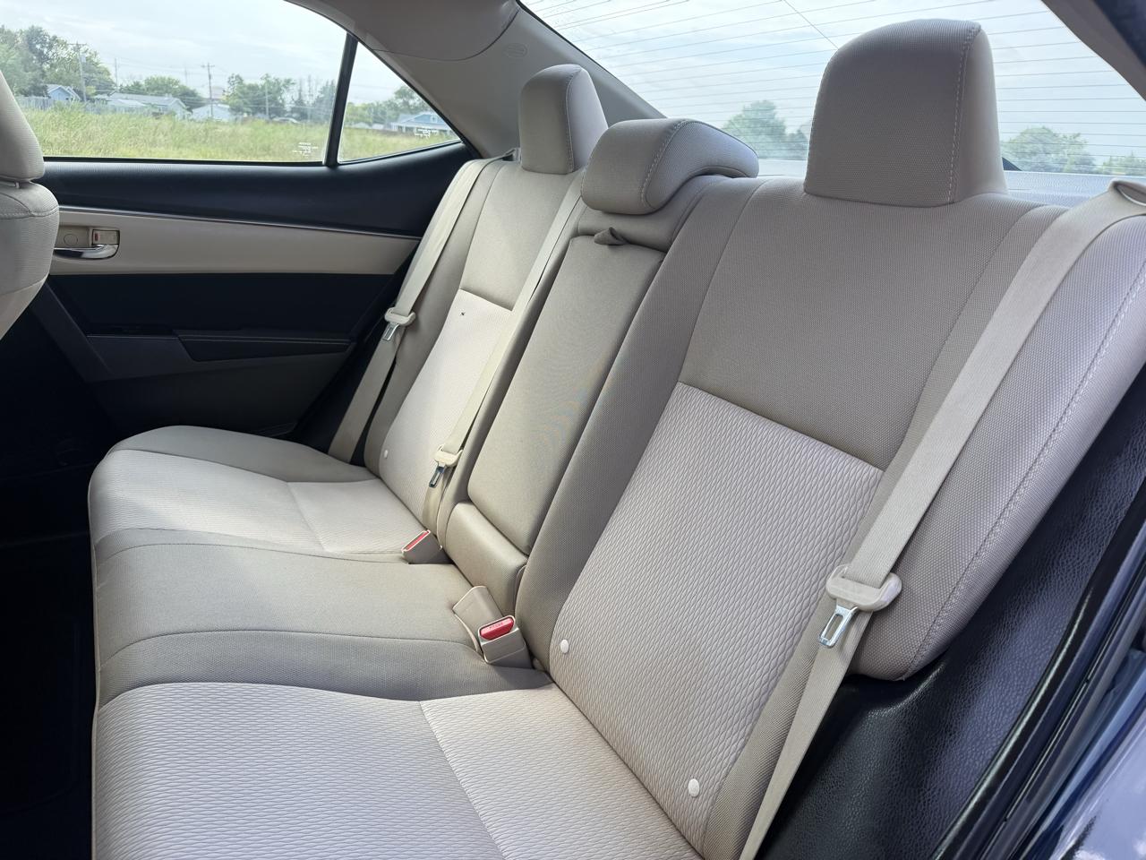 Toyota Corolla LE 4D Sedan 2015