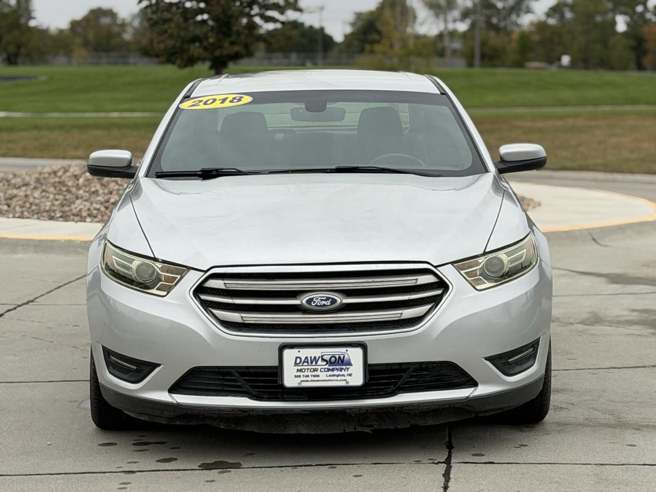 Ford Taurus SEL FWD 2018