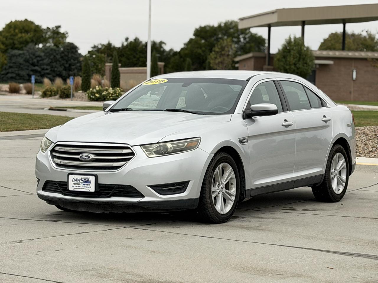 Ford Taurus SEL FWD 2018