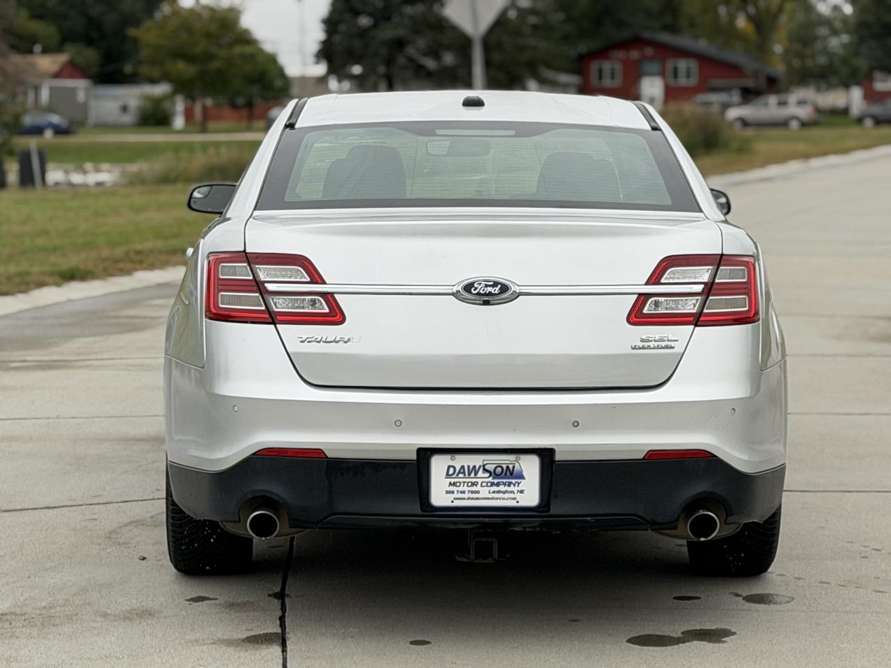 Ford Taurus SEL FWD 2018