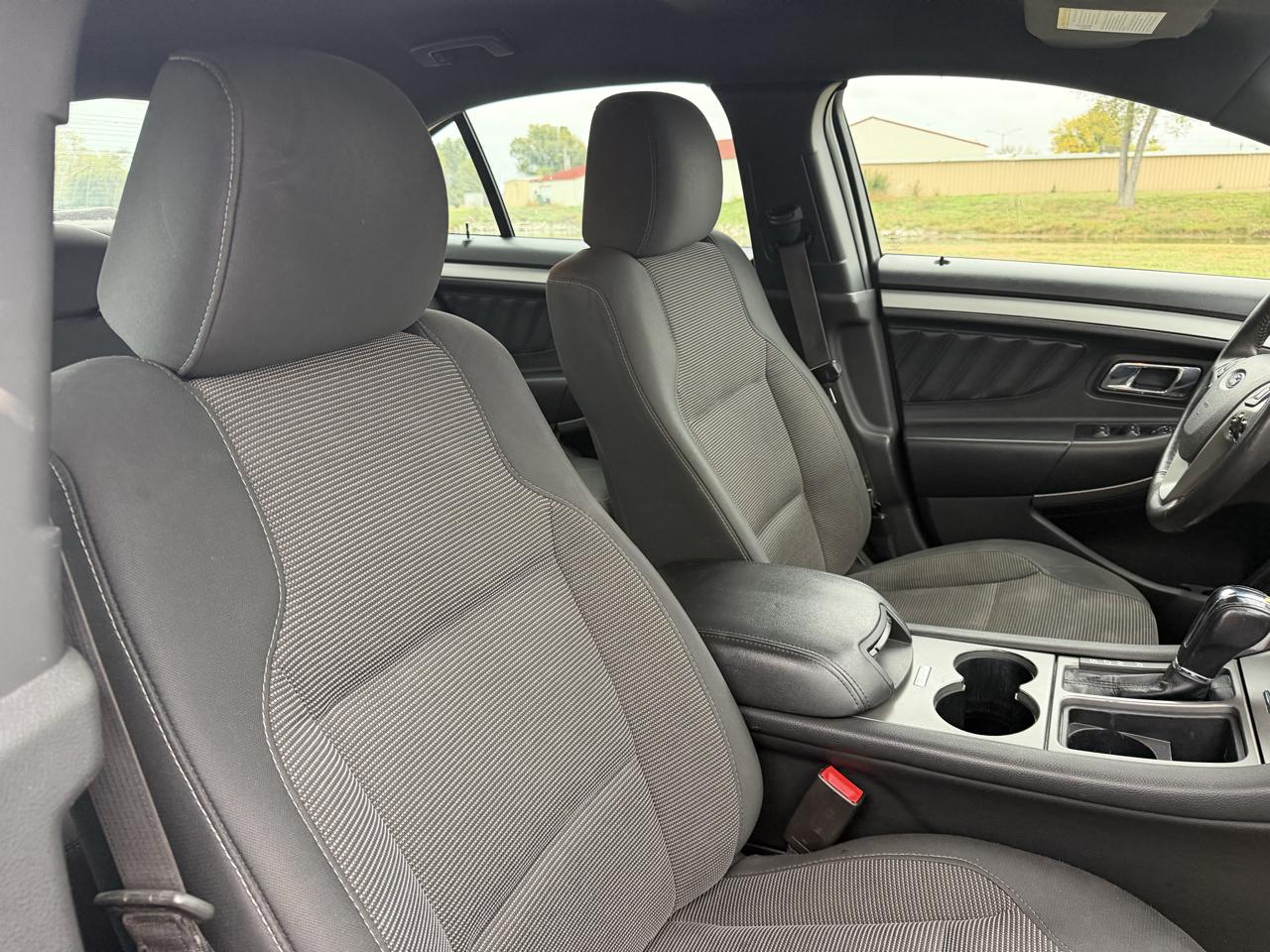 Ford Taurus SEL FWD 2018