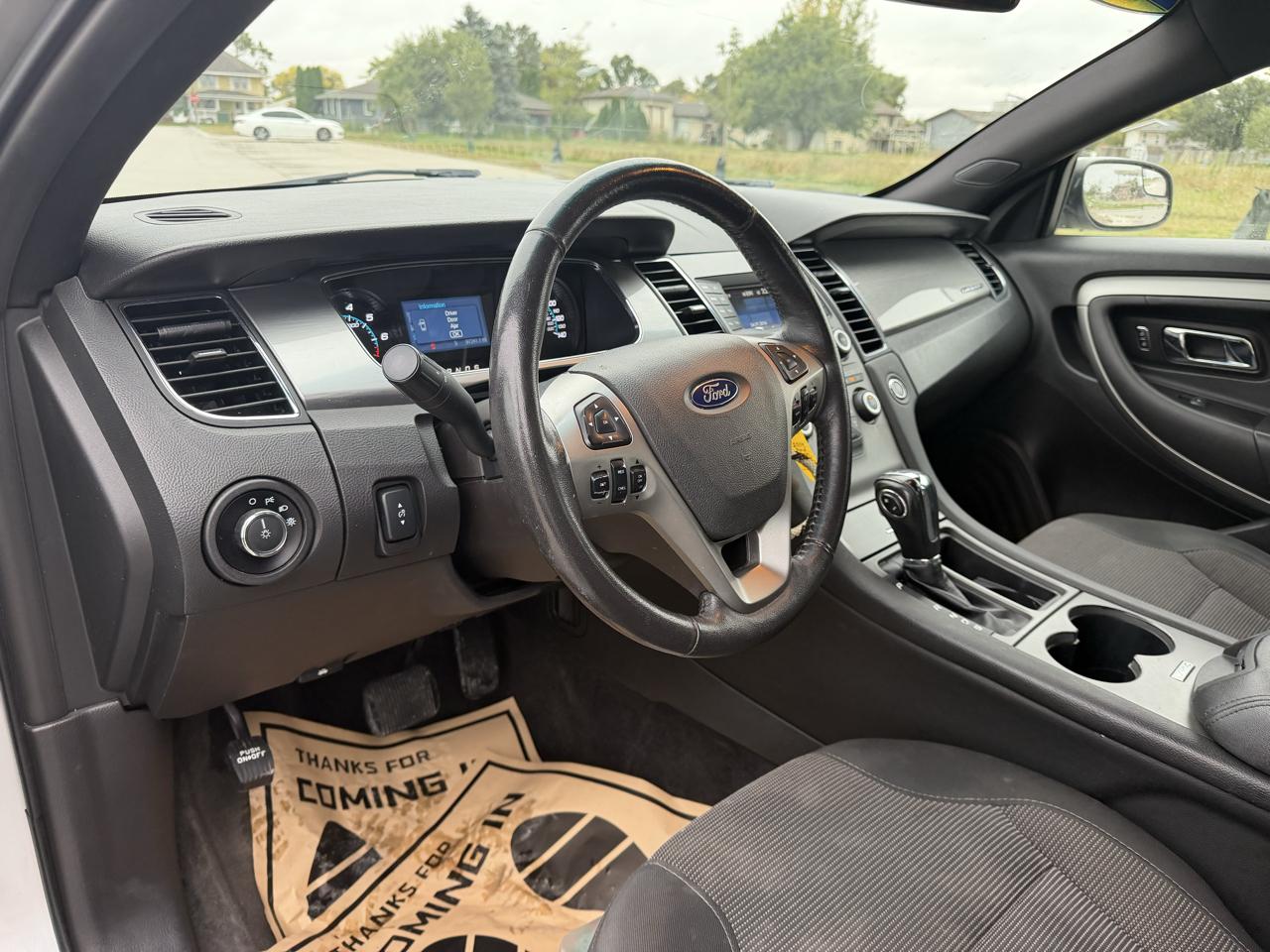 Ford Taurus SEL FWD 2018