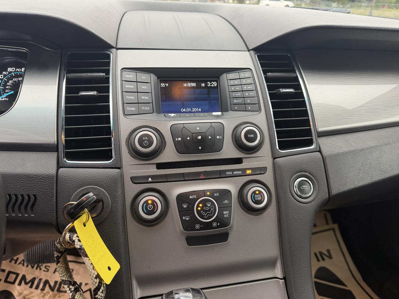 Ford Taurus SEL FWD 2018