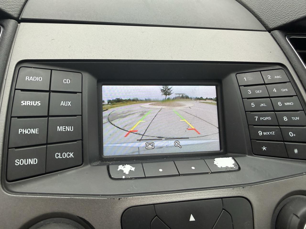 Ford Taurus SEL FWD 2018