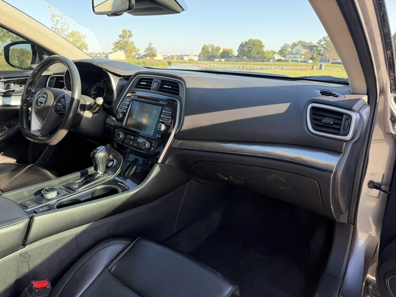 Nissan Maxima 3.5 SV 2021