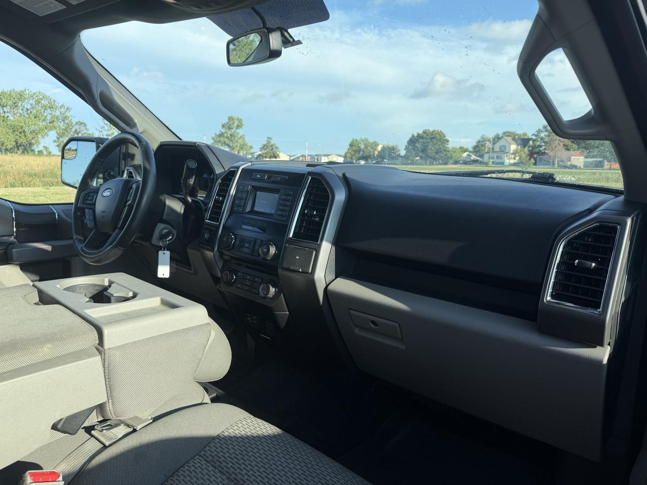 Ford F-150 XLT 4WD 2015