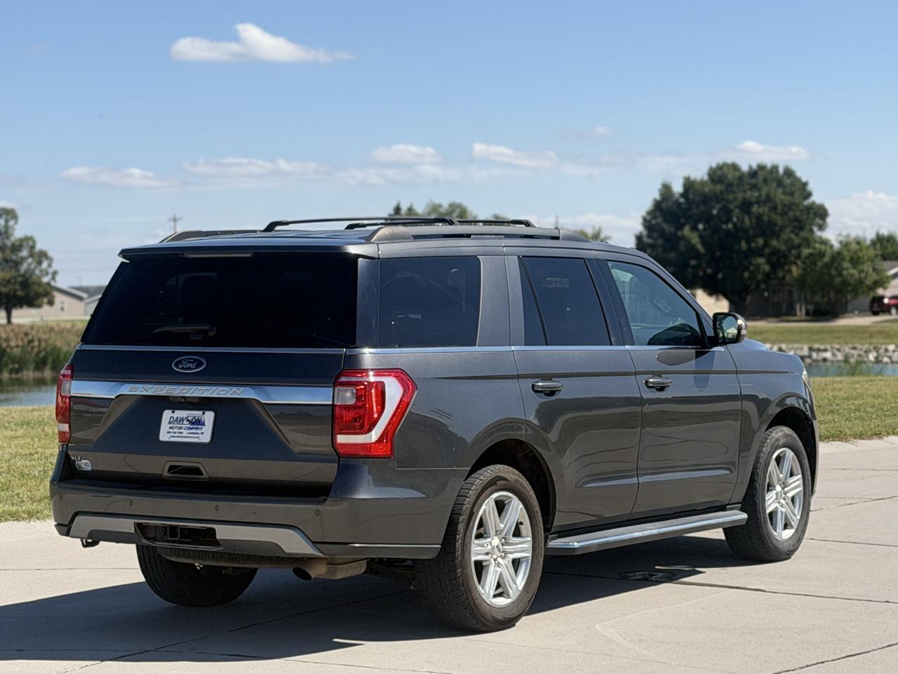 Ford Expedition XLT 4WD 2019