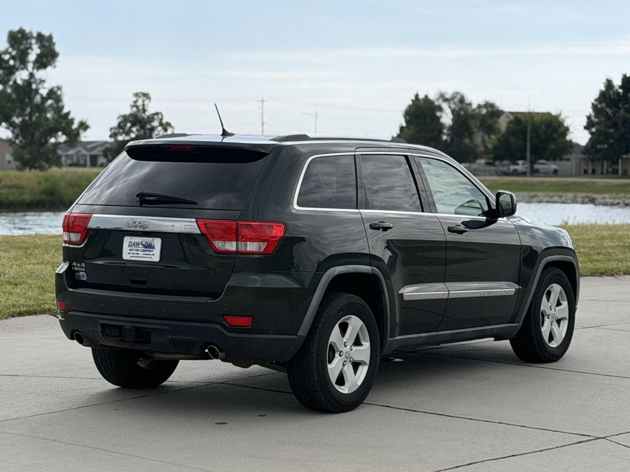 Jeep Grand Cherokee Laredo 4WD 2011
