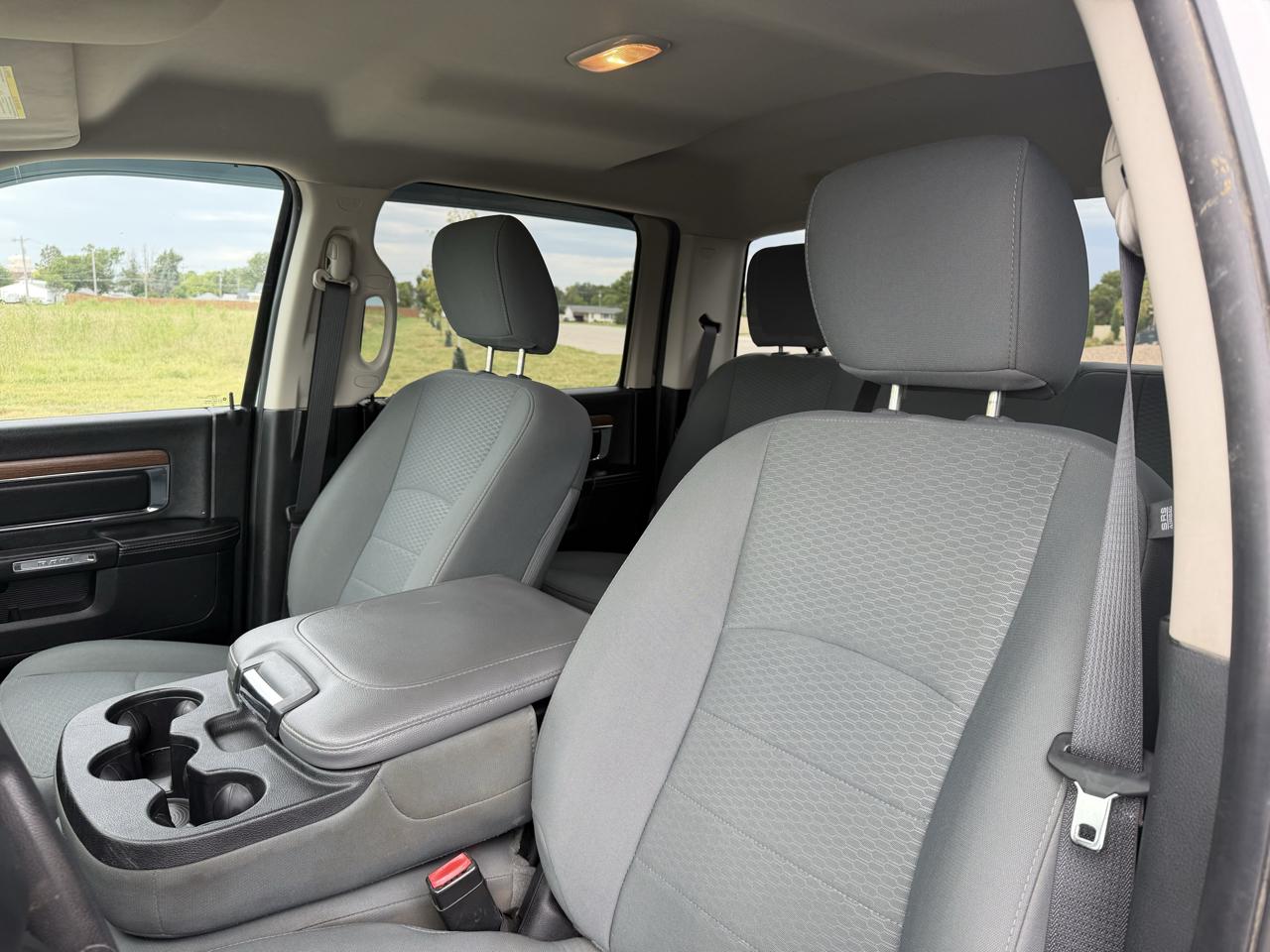 RAM 1500 SSV Crew Cab SWB 4WD 2018