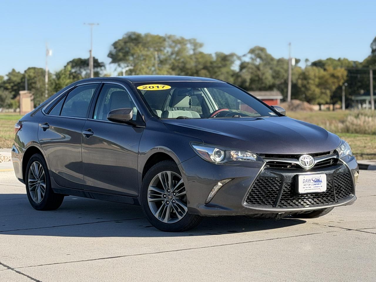 Toyota Camry SE 2017