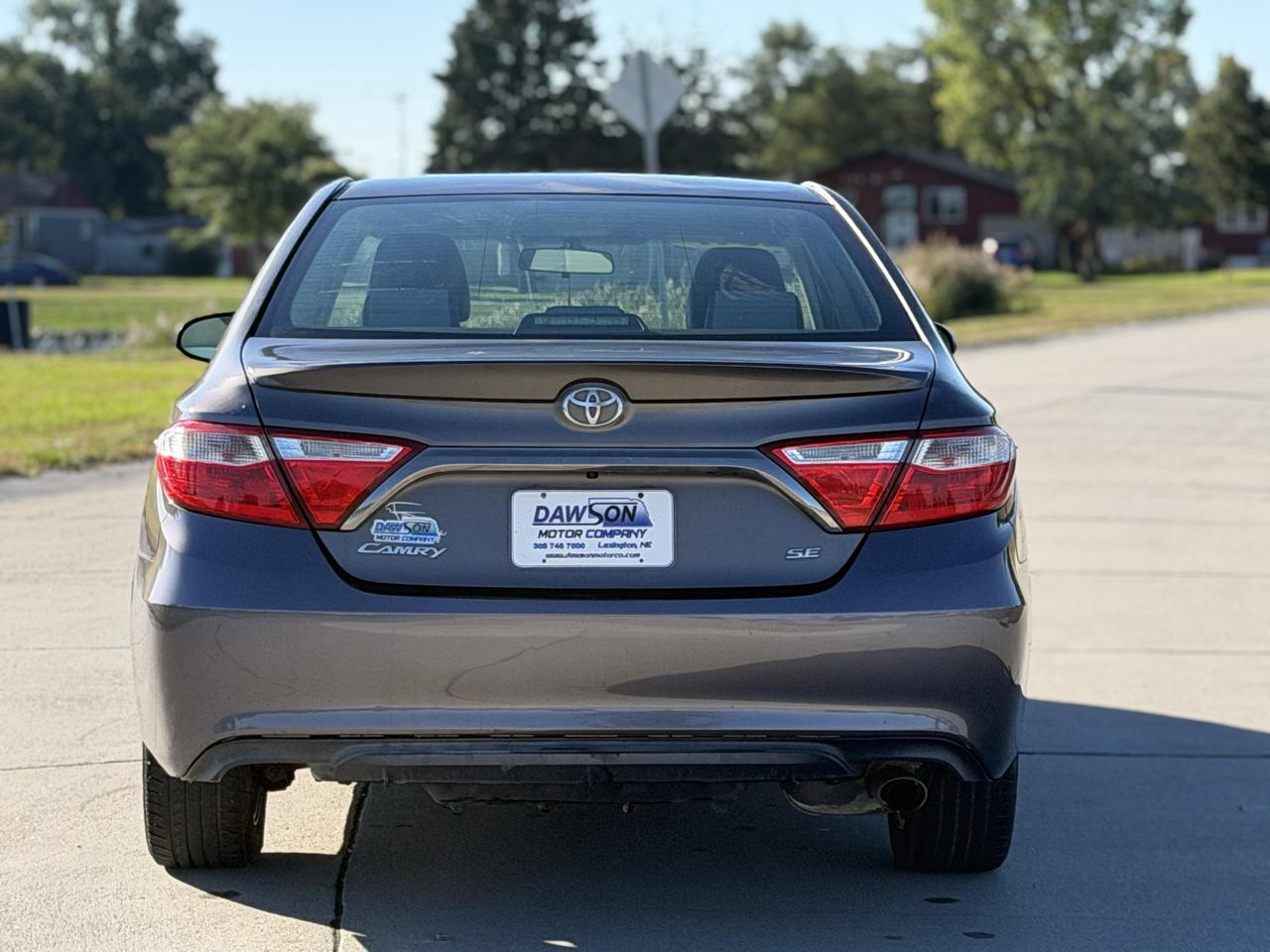 Toyota Camry SE 2017