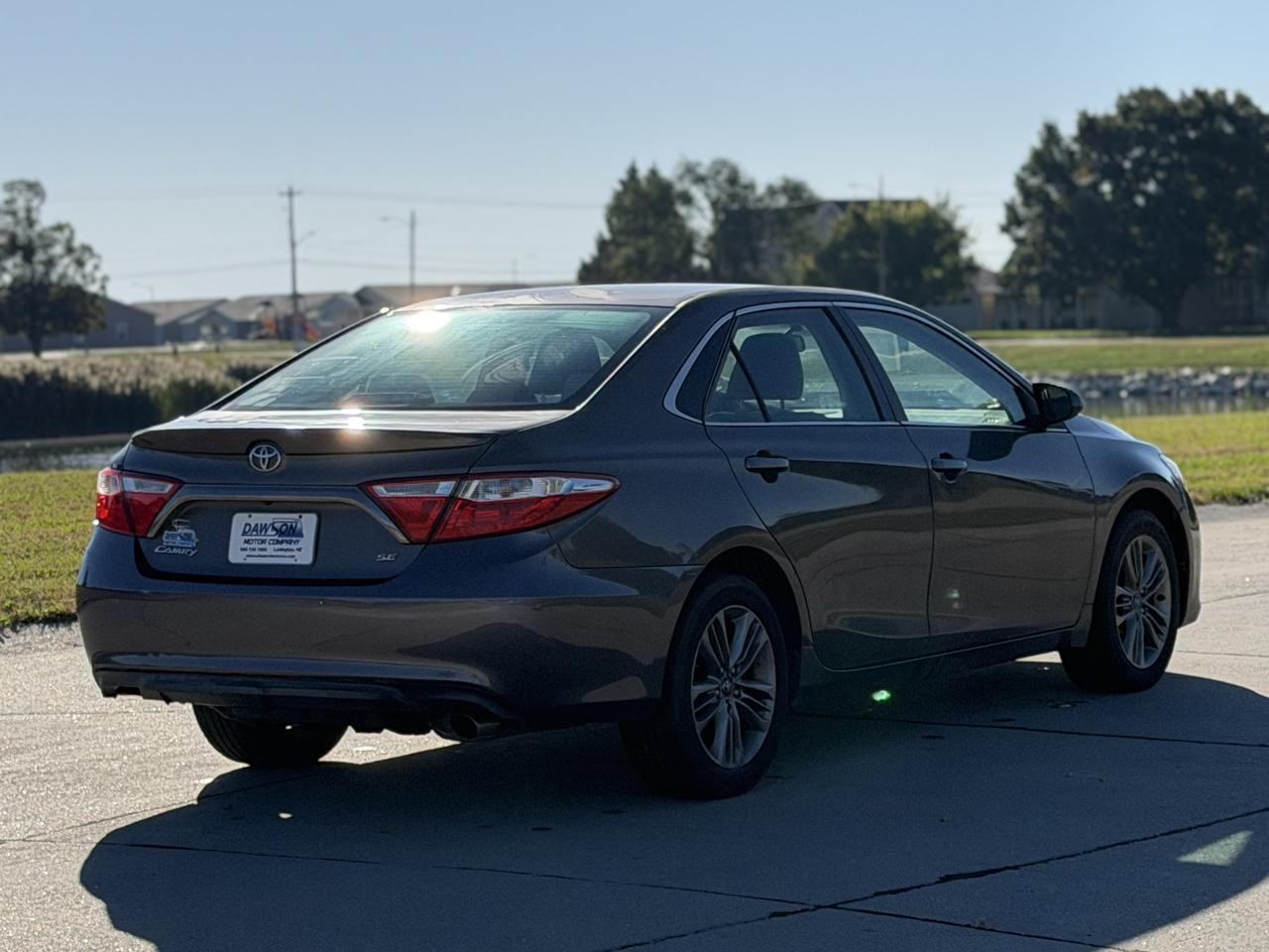 Toyota Camry SE 2017