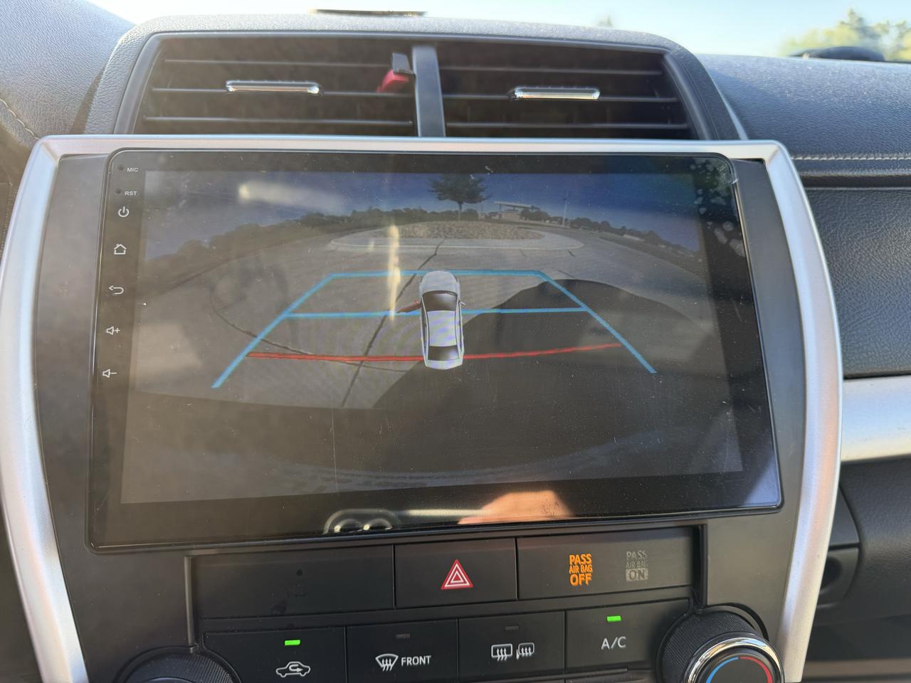 Toyota Camry SE 2017