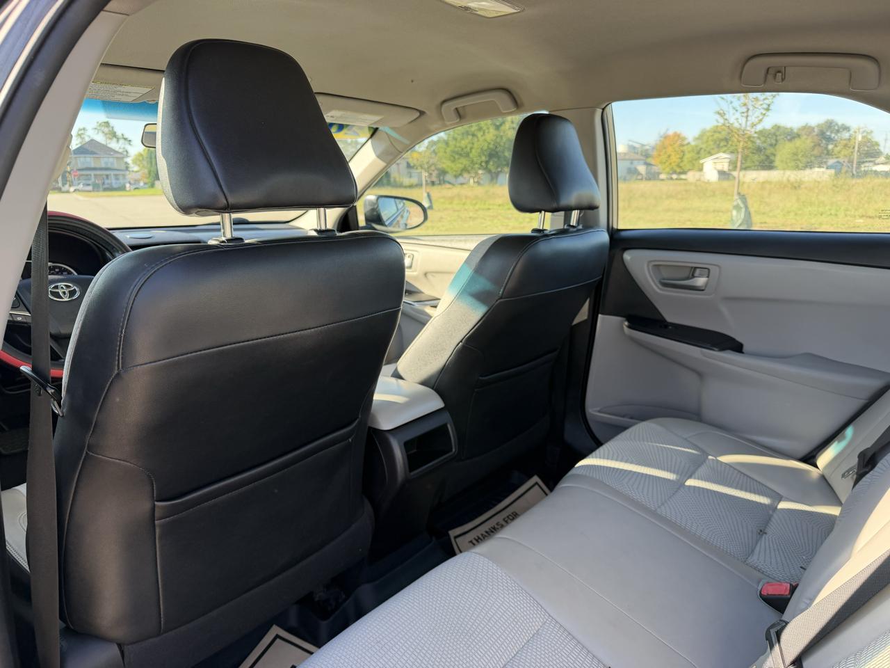 Toyota Camry SE 2017