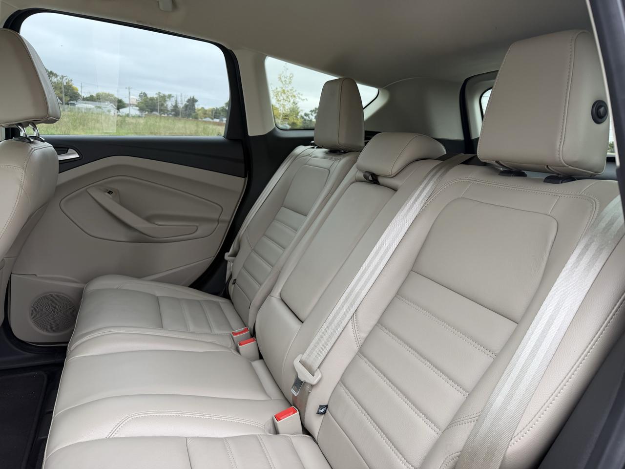 Ford Escape Titanium FWD 2017